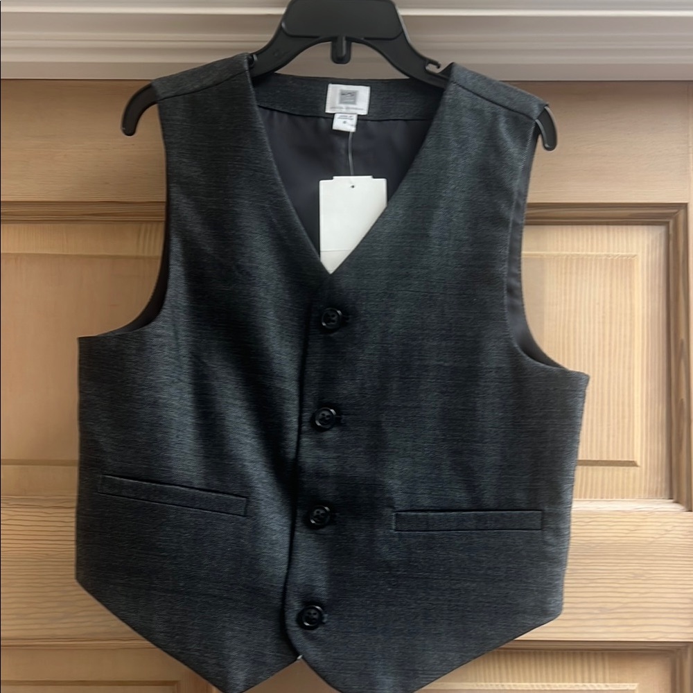 Janie and Jack special occasion Gray Vest boys size 6